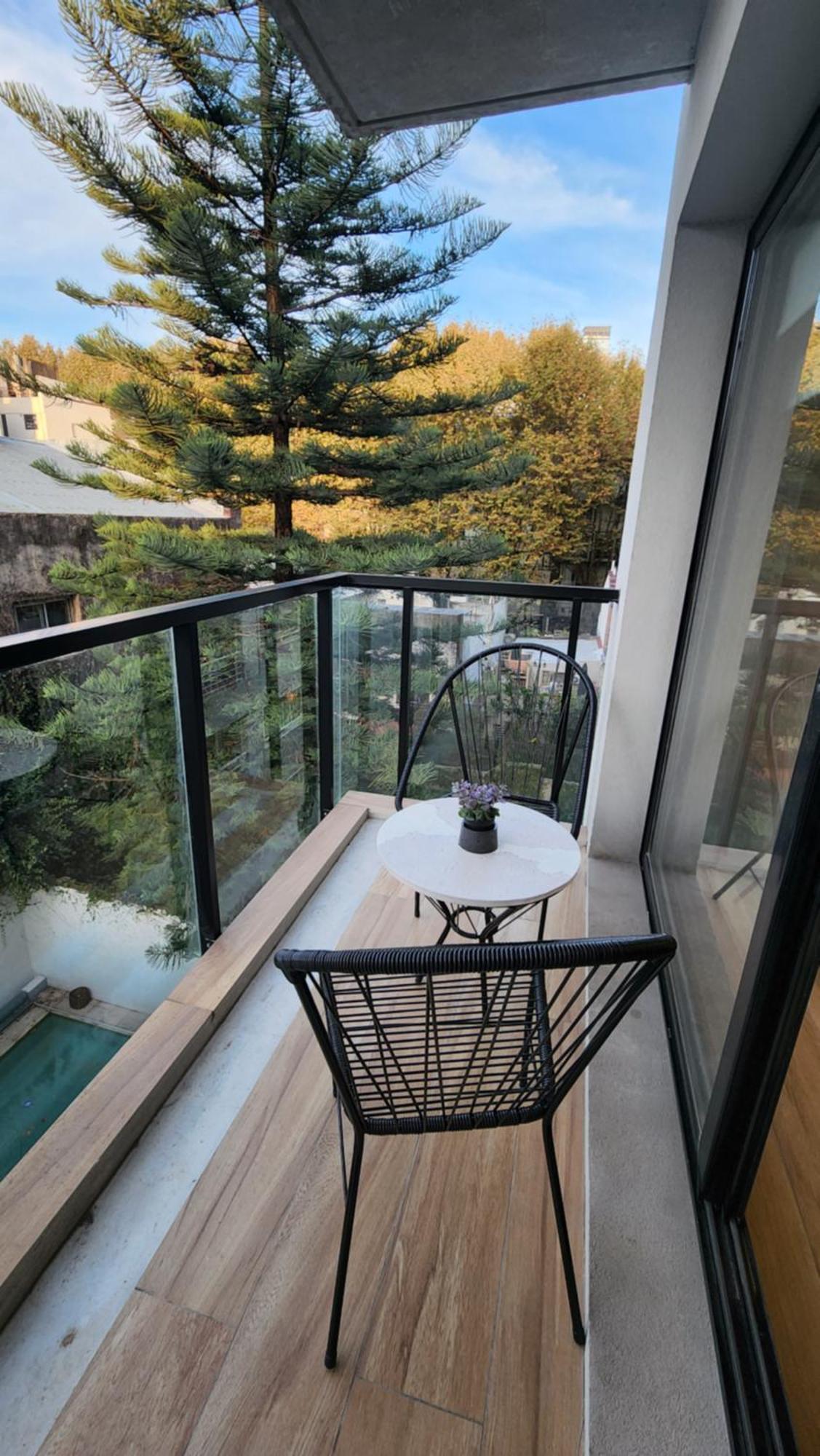 Appartamento Stay, Feel & Live The Golden Aura Of Palermo Hollywood *